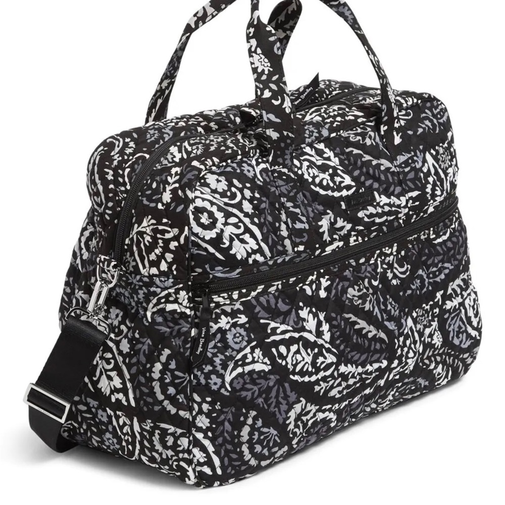 Vera Bradley Medium Traveler Bag In Paisley Noir